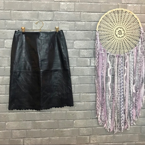 Louis Feraud Dresses & Skirts - feraud // vintage navy blue leather skirt fr 36 Louis Feraud Dresses & Skirts - feraud // vintage navy blue leather skirt fr 36